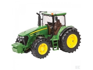 John Deere 7930 traktor