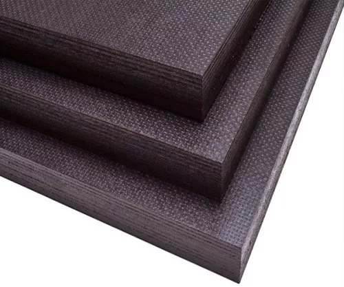 Csúszásmentes rétegelt lemez 1500×3000×12 mm