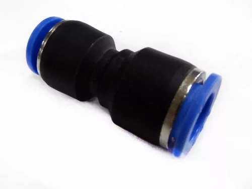 CSŐCSATLAKOZÓ ÁTALAKÍTÓ műa. 12mm-->10mm