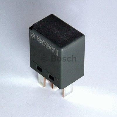 Volvo FM relé 5 lábú 24V 10A