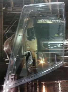 Volvo Fh13 jobb fényszóró üveg