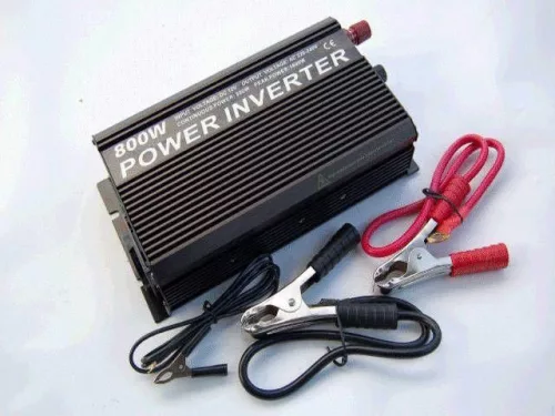 Áramátalakító 12V -> 220V 800W