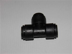 Műanyag csatlakozó T elágazó 8mm