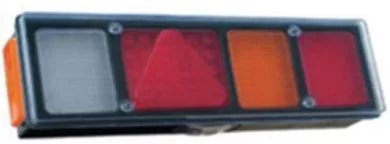 Hátsó lámpa LED 7 kamrás háromszög prizmás bal
