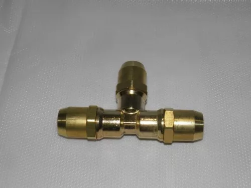 Levegőcsatlakozó T, FI12 1,5mm
