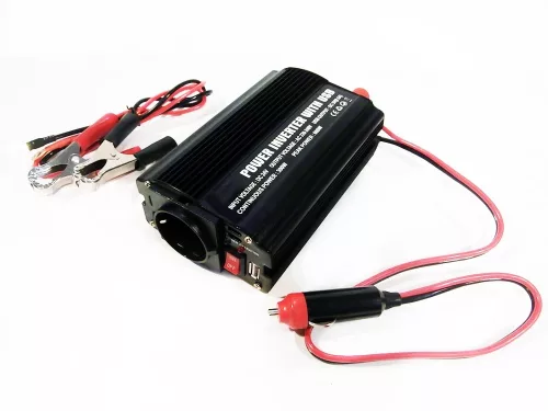 ÁRAMÁTALAKÍTÓ 12V-->220V 300W+USB
