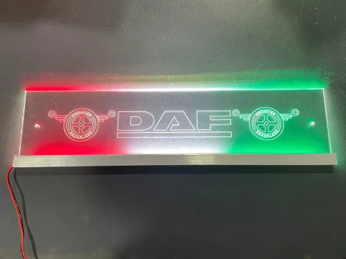 LED TÁBLA DAF GRAVÍROZOTT 49X12 CM 12V