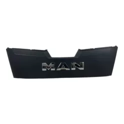 MAN TGX Euro6 20- szervízajtó hűtőrács