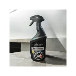 CARBONAX WHEEL&TYRE CLEANER FELNI ÉS GUMITISZTÍTÓ 720ML