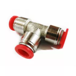 CSŐCSATLAKOZÓ T FÉM+MŰA. 6mm