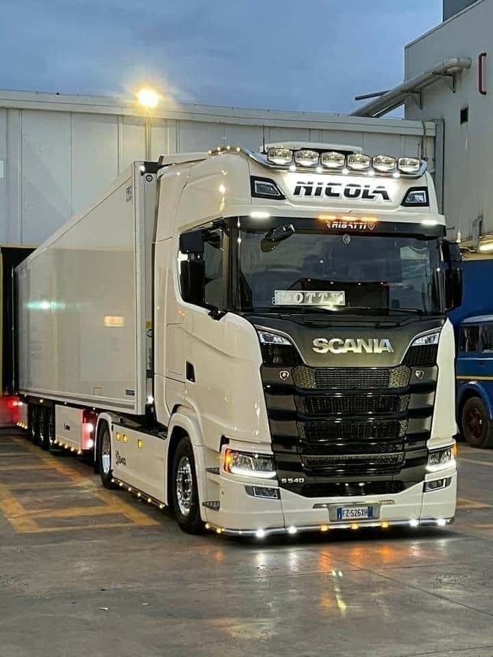 Kamion pótkocsi méretei