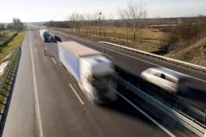 Saját árufuvarozói engedély megszerzése útmutató